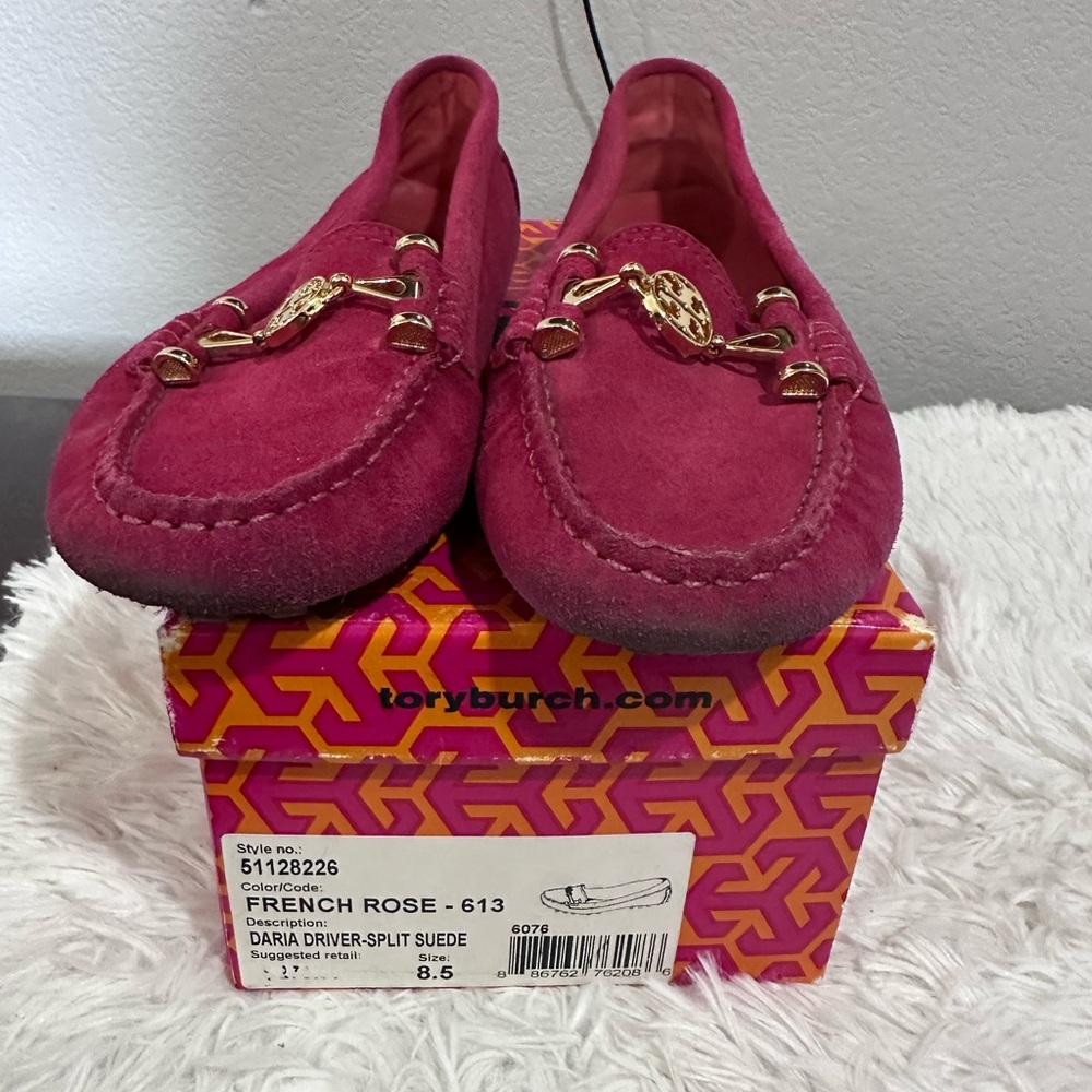 Tory Burch Daria Driver -Split Suede - image 5